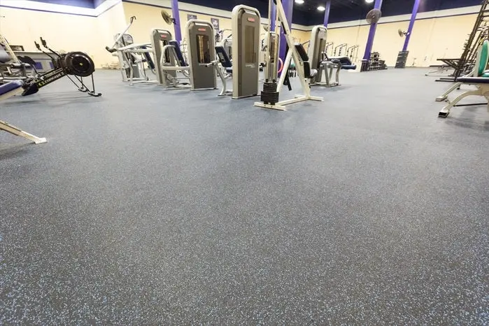 Legend Rolled Rubber Gym Flooring - Image 3