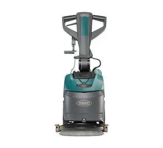 Tennant CS16 Gym Floor Scrubber - Image 4